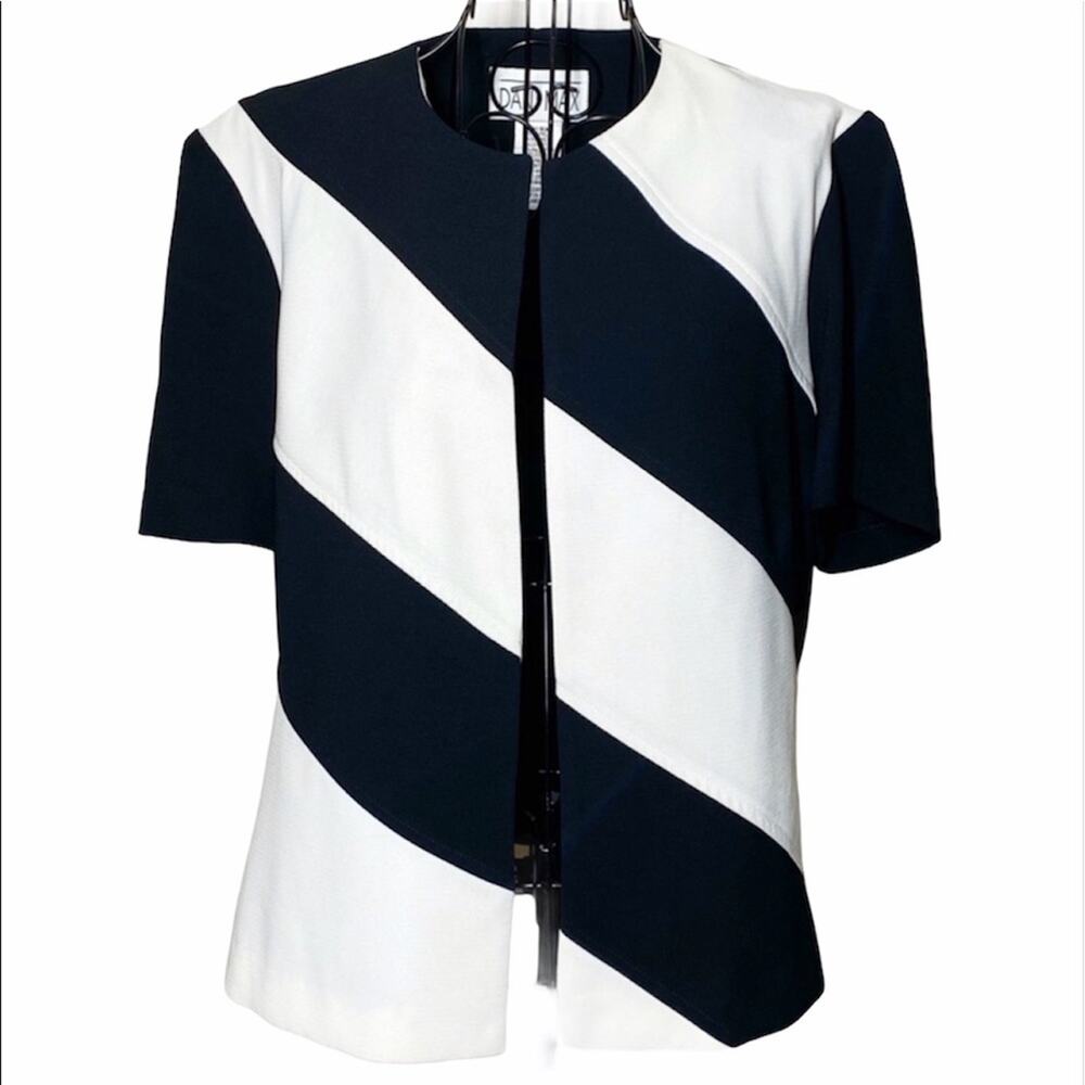 Dani Max Blazer Open Front Striped Short Sleeve Jacket Black Off White - Picture 1 of 5